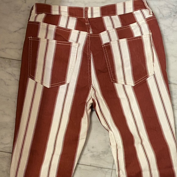Never worn 90’s style chunky stripe jeans - Picture 2 of 3